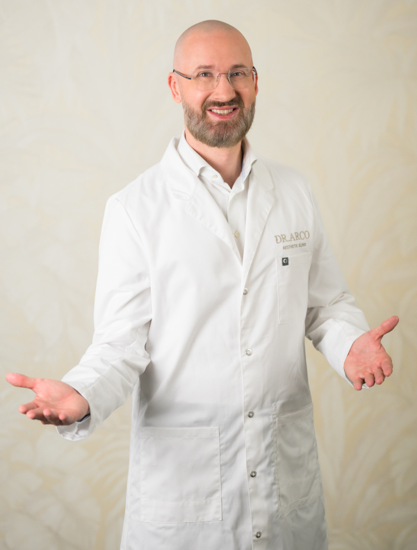 Dr. Arco